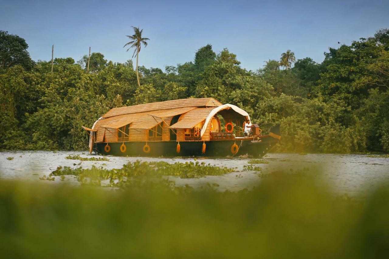 Spice Coast Cruises - Houseboat Hotel Alappuzha Exterior photo